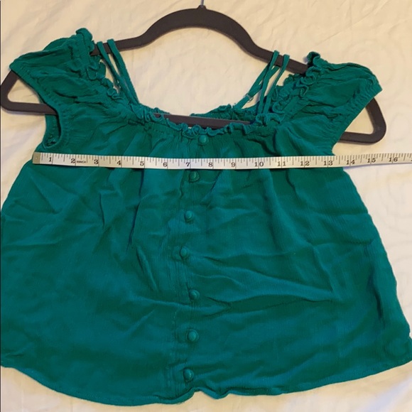 Top - Picture 4 of 4